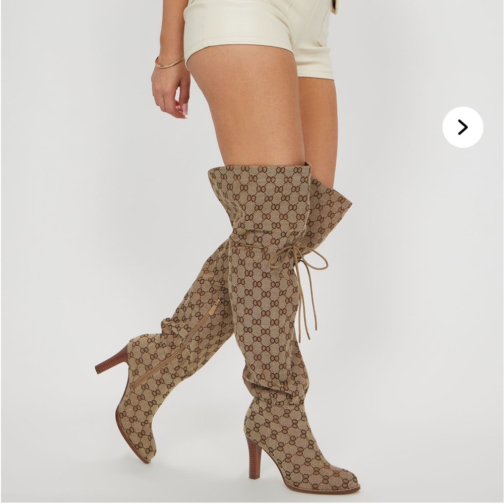 Fashionnova a vibe over the knee boots - size 10
